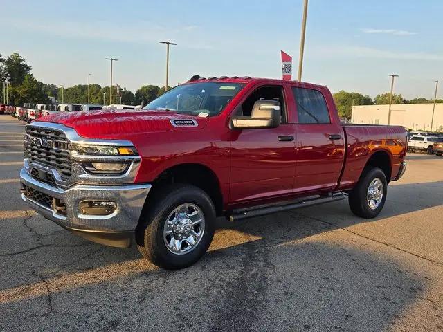 2026 Ram 2500 Tradesman Crew Cab 4x4 64 Box