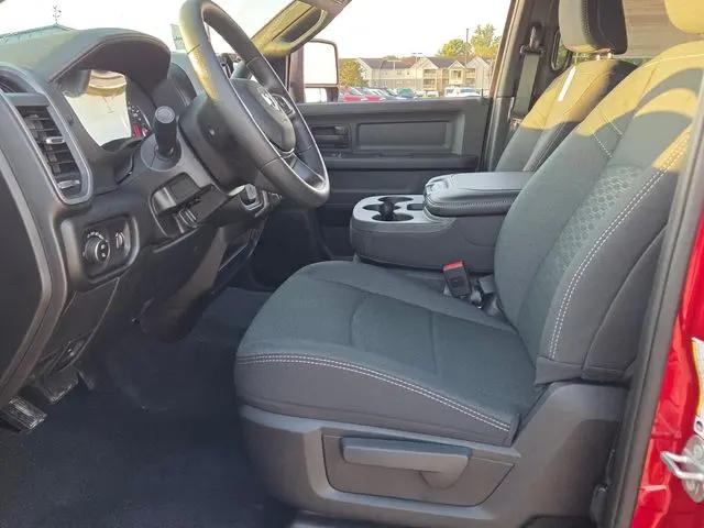2026 Ram 2500 Tradesman Crew Cab 4x4 64 Box
