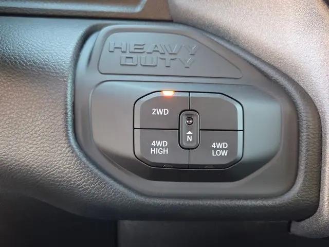 2026 Ram 2500 Tradesman Crew Cab 4x4 64 Box
