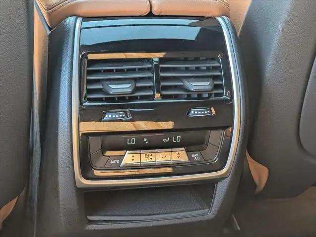 2021 BMW X6 xDrive40i