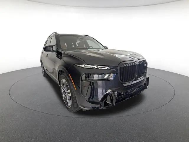2024 BMW X7 M60i
