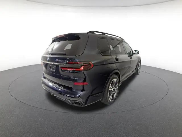 2024 BMW X7 M60i