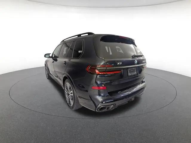2024 BMW X7 M60i