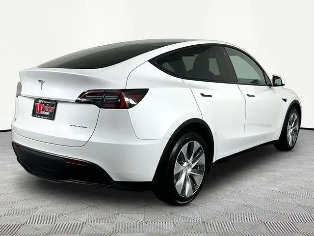2021 Tesla Model Y Long Range Dual Motor All-Wheel Drive