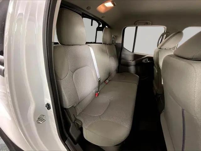 2021 Nissan Frontier Crew Cab SV 4x4