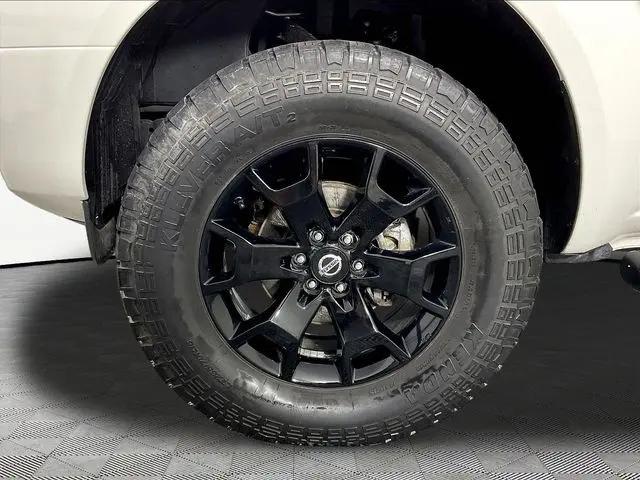 2021 Nissan Frontier Crew Cab SV 4x4