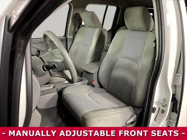 2021 Nissan Frontier Crew Cab SV 4x4