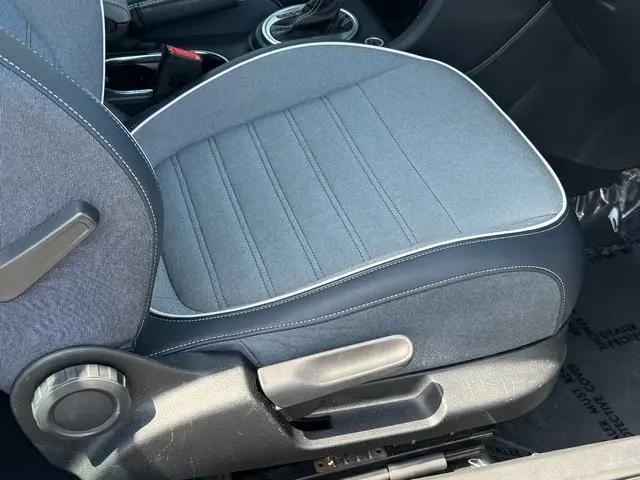 2016 Volkswagen Beetle 1.8T Denim