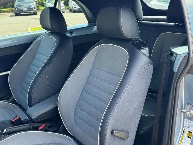 2016 Volkswagen Beetle 1.8T Denim