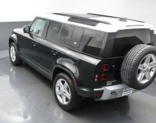 2023 Land Rover Defender 110 SE