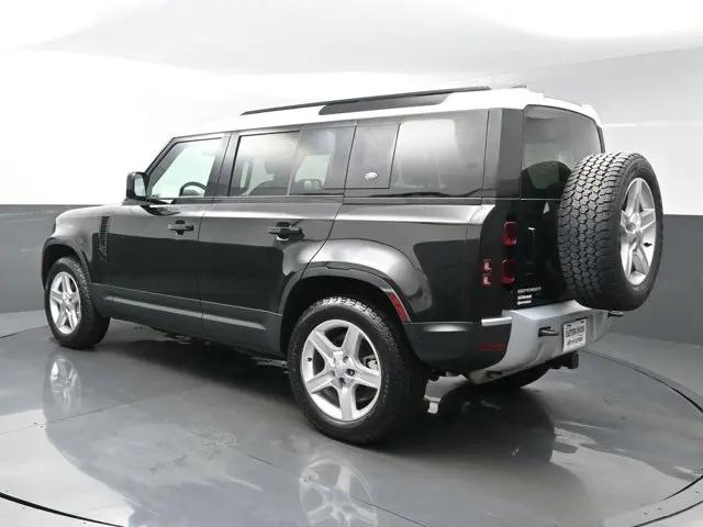 2023 Land Rover Defender 110 SE