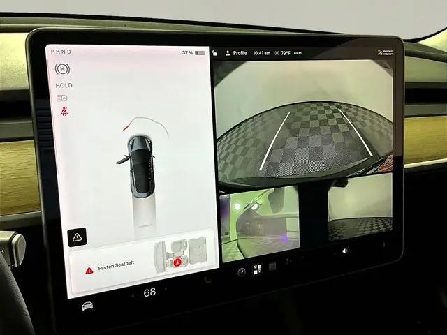 2021 Tesla Model 3 Standard Range Plus Rear-Wheel Drive