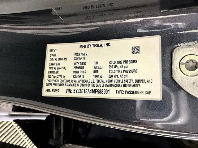 2021 Tesla Model 3 Standard Range Plus Rear-Wheel Drive