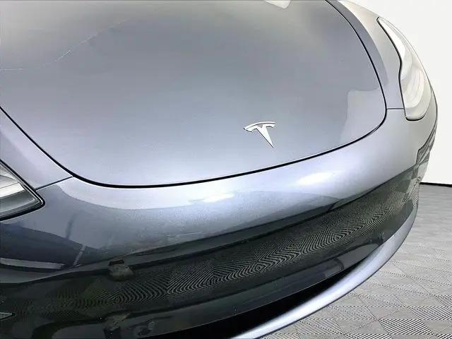 2021 Tesla Model 3 Standard Range Plus Rear-Wheel Drive