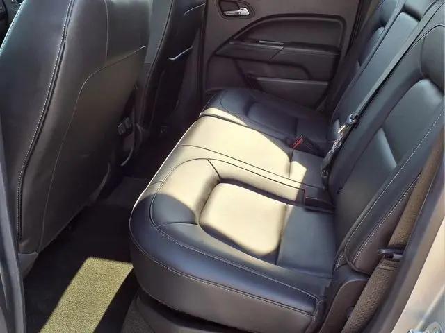 2017 GMC Canyon SLT