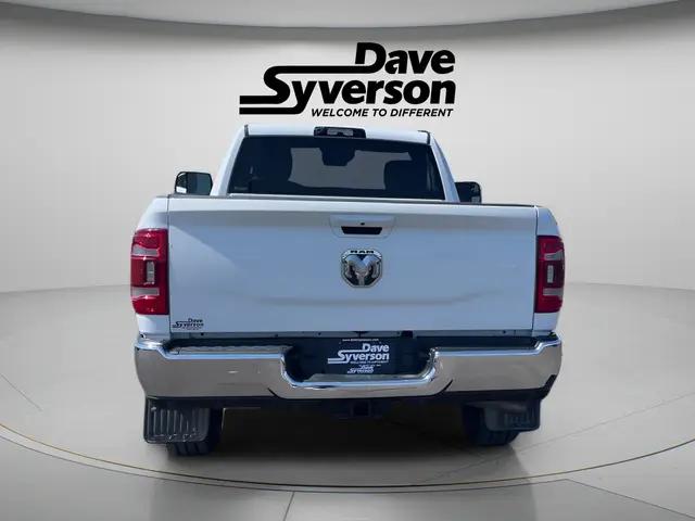 2022 Ram 3500 Big Horn Regular Cab 4x4 8 Box