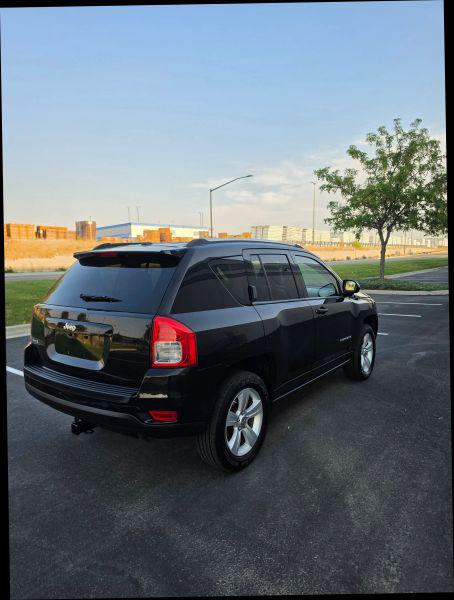 2012 Jeep Compass Sport