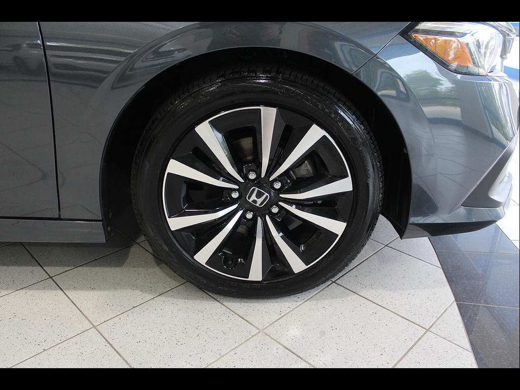 2024 Honda Civic EX - Photo 10