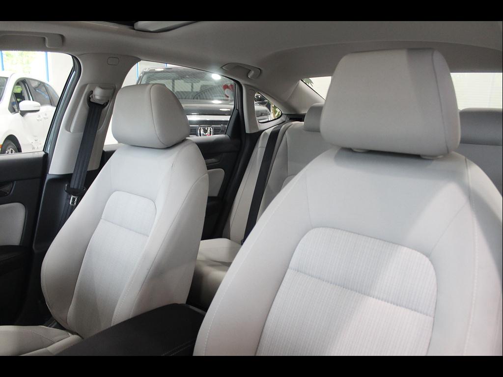 2024 Honda Civic EX - Photo 15