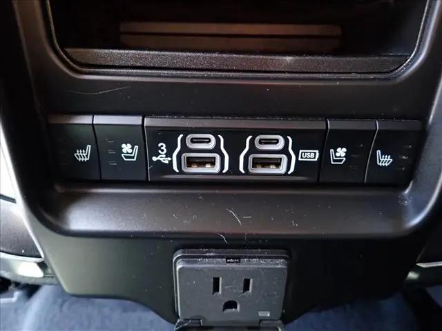 2019 Ram 1500 Limited Crew Cab 4x4 5'7" Box