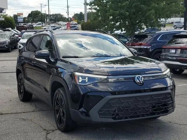 2025 Volkswagen Taos 1.5T SE Black for sale in Cornelius, NC
