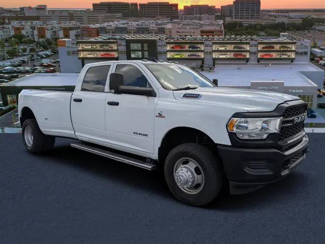2022 Ram 3500 Tradesman Crew Cab 4x4 8 Box for sale in Tampa, FL
