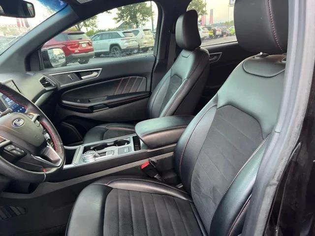 2022 Ford Edge ST-Line