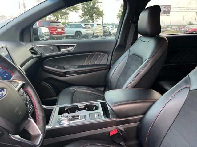 2022 Ford Edge ST-Line