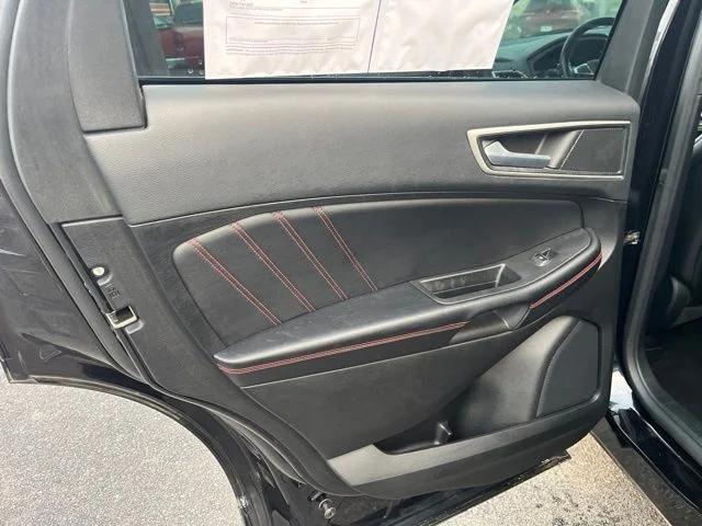2022 Ford Edge ST-Line