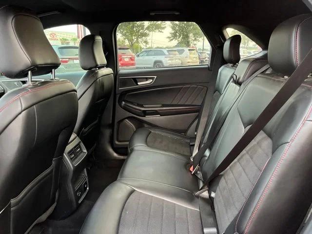 2022 Ford Edge ST-Line