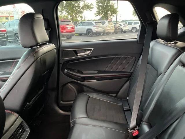 2022 Ford Edge ST-Line