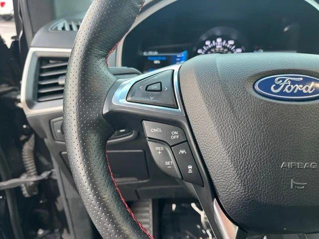 2022 Ford Edge ST-Line
