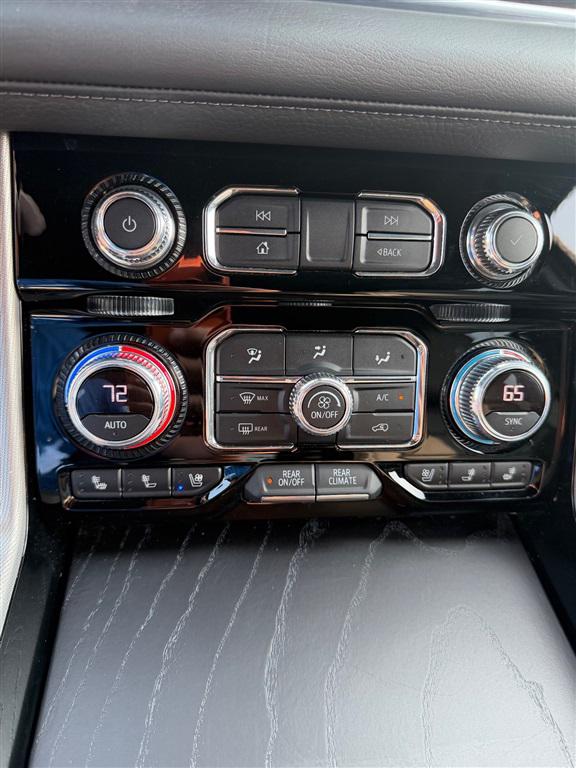 2021 GMC Yukon 4WD Denali