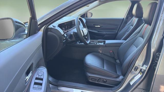 2027 Nissan Sentra SR