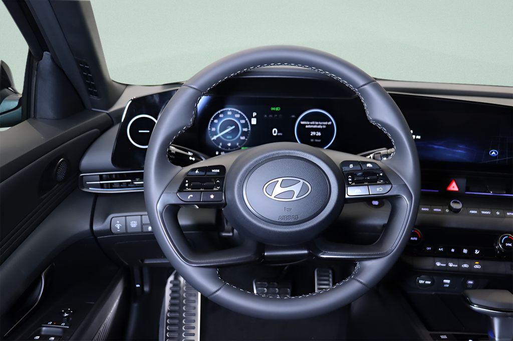 2025 Hyundai Elantra Blue - Photo 12