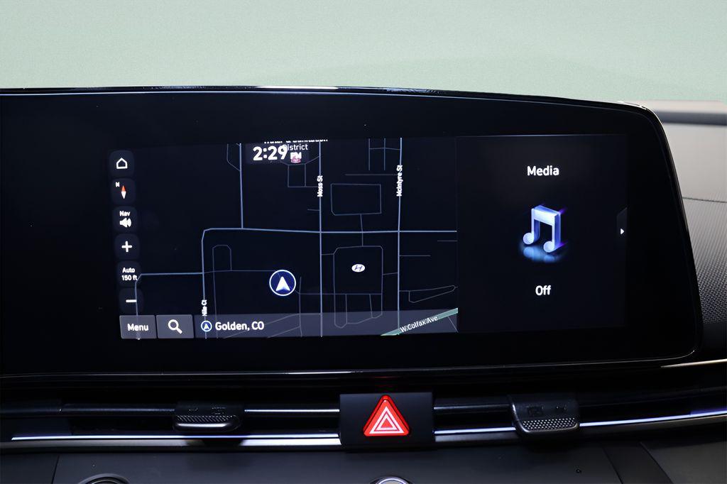 2025 Hyundai Elantra Blue - Photo 17