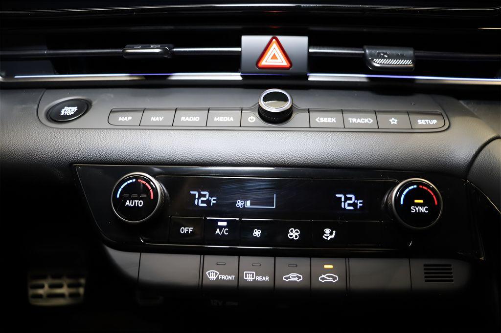 2025 Hyundai Elantra Blue - Photo 19