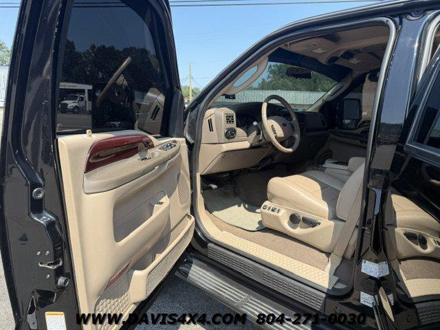2004 Ford Excursion Limited