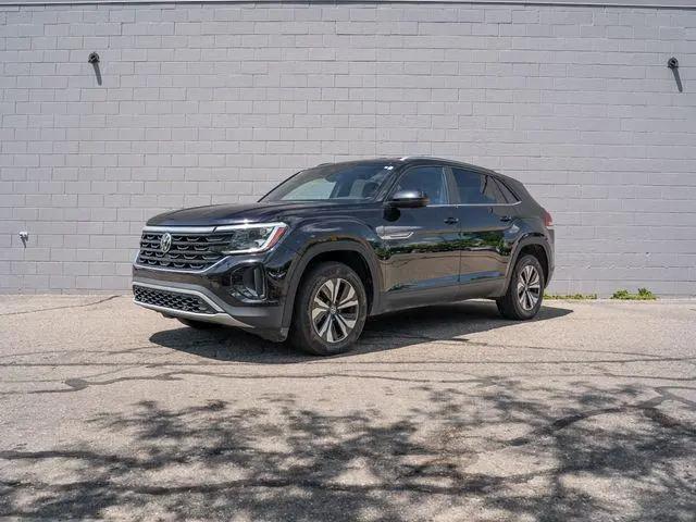 2024 Volkswagen Atlas Cross Sport 2.0T SE for sale in Ann Arbor, MI