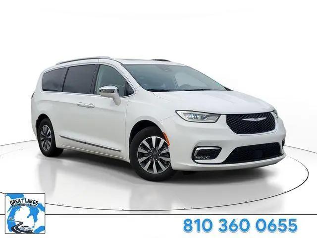 2021 Chrysler Pacifica Hybrid Limited for sale in Brighton, MI
