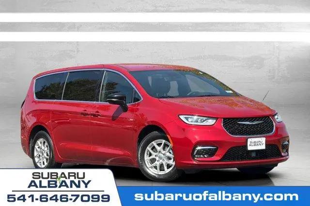 2025 Chrysler Pacifica Select for sale in Albany, OR