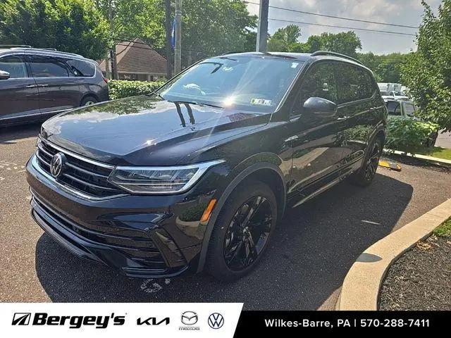 2024 Volkswagen Tiguan 2.0T SE R-Line Black for sale in Larksville, PA