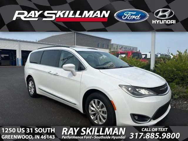 2017 Chrysler Pacifica Touring-L for sale in Greenwood, IN