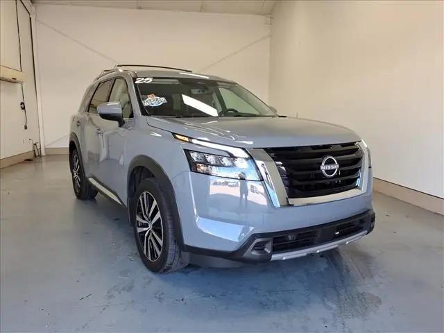 2025 Nissan Pathfinder Platinum 4WD for sale in Decatur, AL