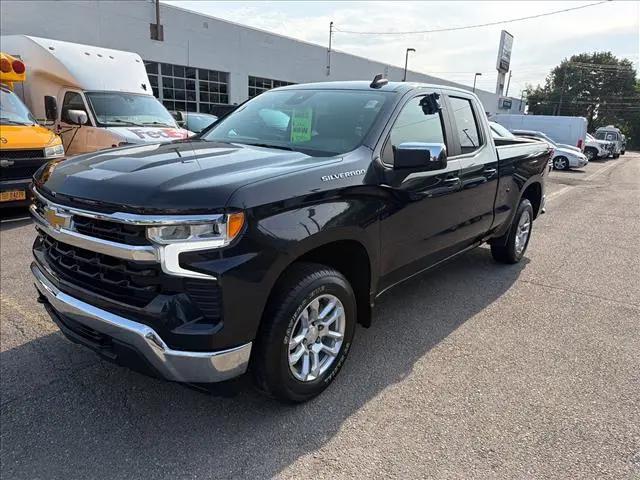 2022 Chevrolet Silverado 1500 4WD Double Cab Standard Bed LT with 2FT for sale in Binghamton, NY