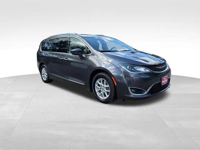 2020 Chrysler Pacifica Touring L for sale in Epsom, NH