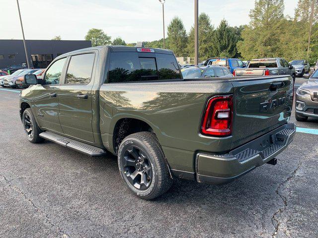 2027 RAM Ram 1500 RAM 1500 EXPRESS CREW CAB 4X4 57 BOX 2027 RAM Ram 1500 RAM 1500 EXPRESS CREW CAB 4X4 57 BOX