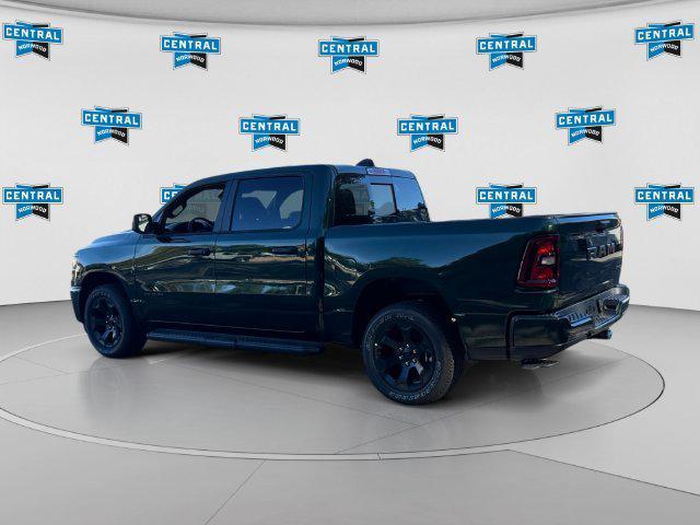 2027 RAM Ram 1500 RAM 1500 EXPRESS CREW CAB 4X4 57 BOX