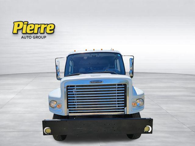 2010 Freightliner M2 BUSINESS CHASSIS