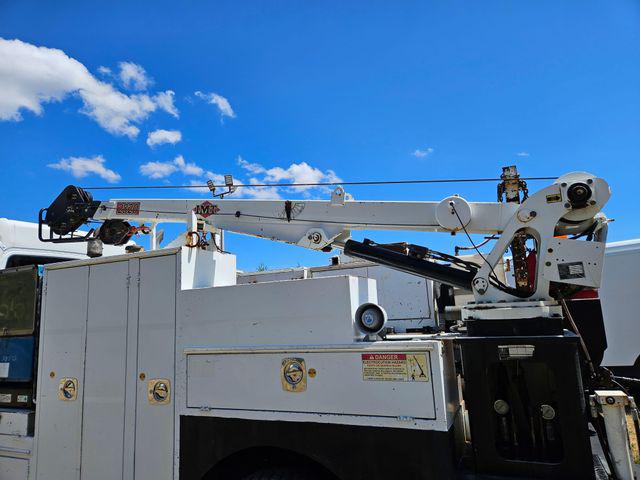 2010 Freightliner M2 BUSINESS CHASSIS